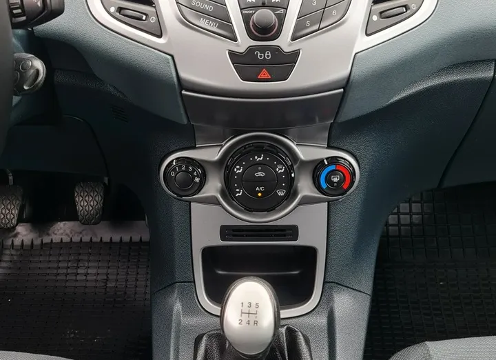 FORD Fiesta -