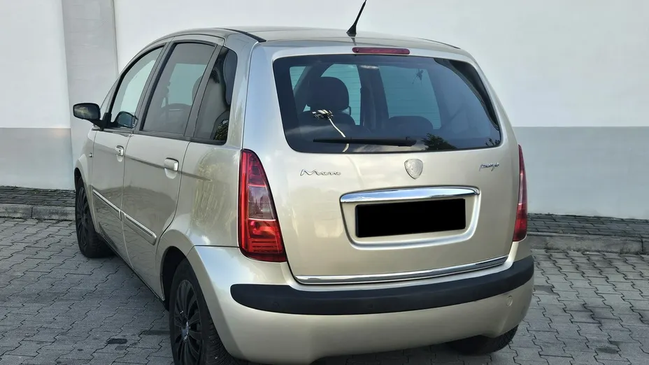 LANCIA Musa -