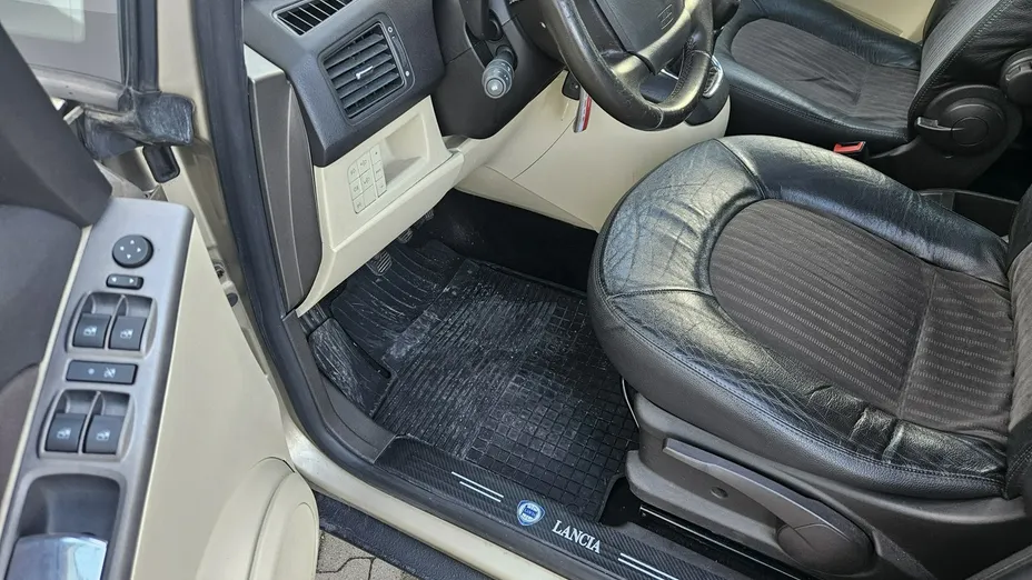 LANCIA Musa -