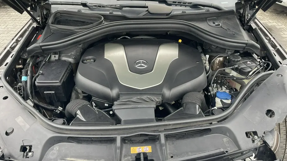 MERCEDES-BENZ GLS -