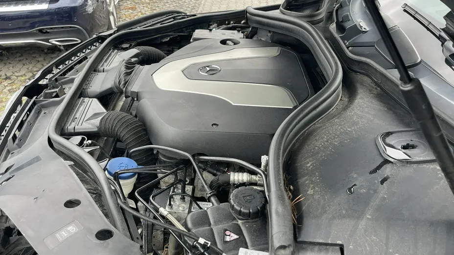 MERCEDES-BENZ GLS -