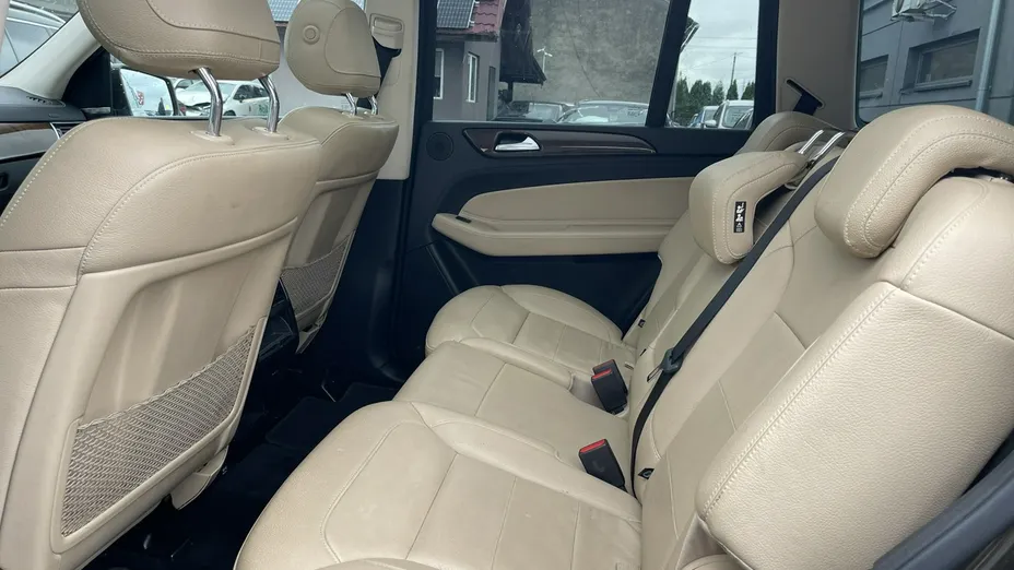 MERCEDES-BENZ GLS -