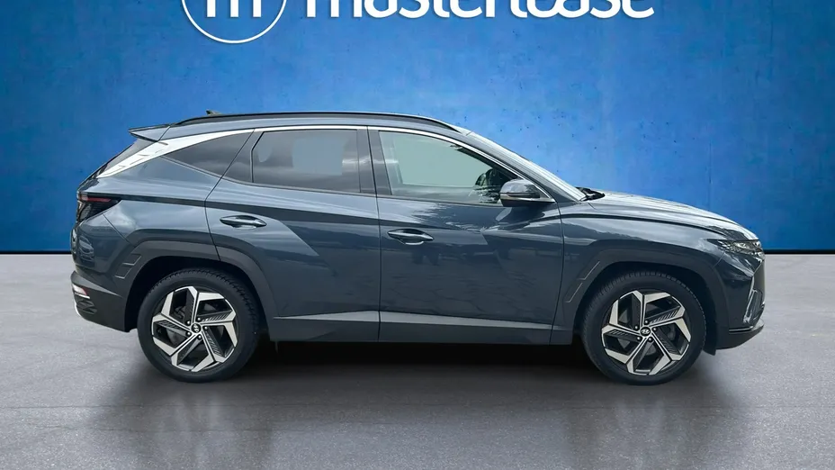 HYUNDAI Tucson -