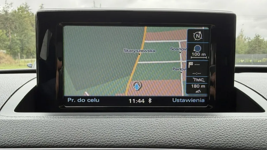 AUDI Q3 -