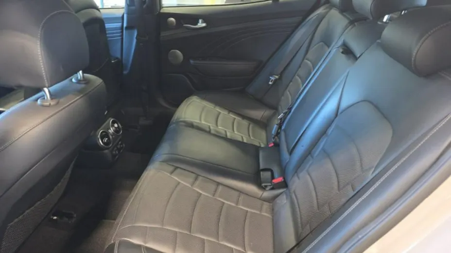 KIA Stinger -