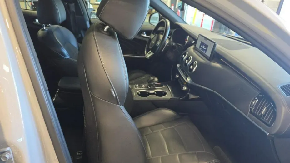 KIA Stinger -