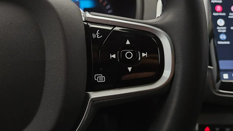 VOLVO XC90 -