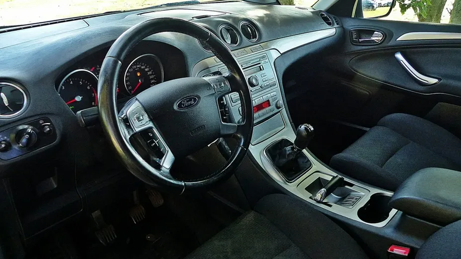 FORD S-MAX -