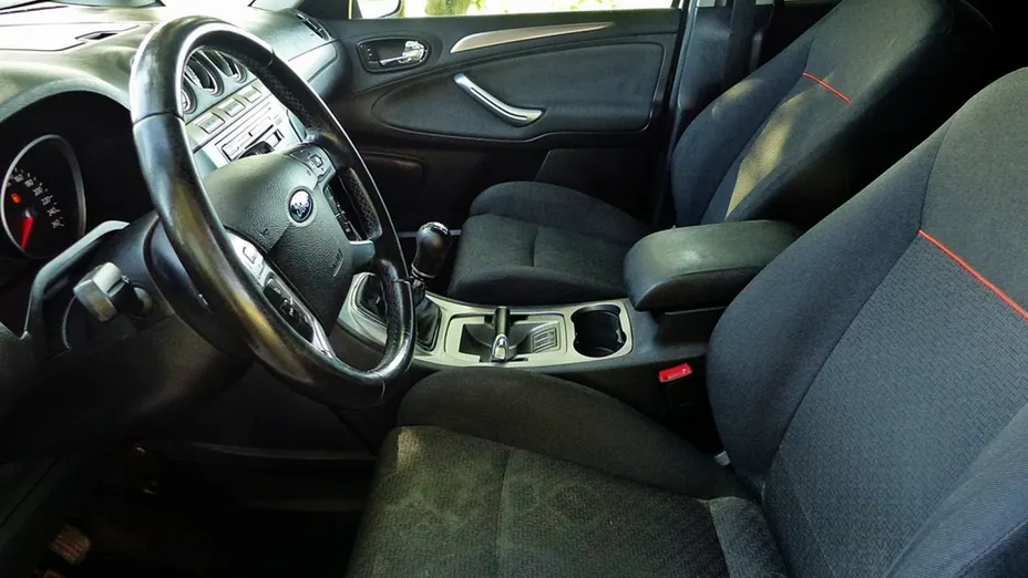 FORD S-MAX -