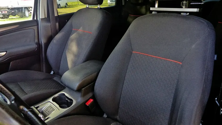 FORD S-MAX -
