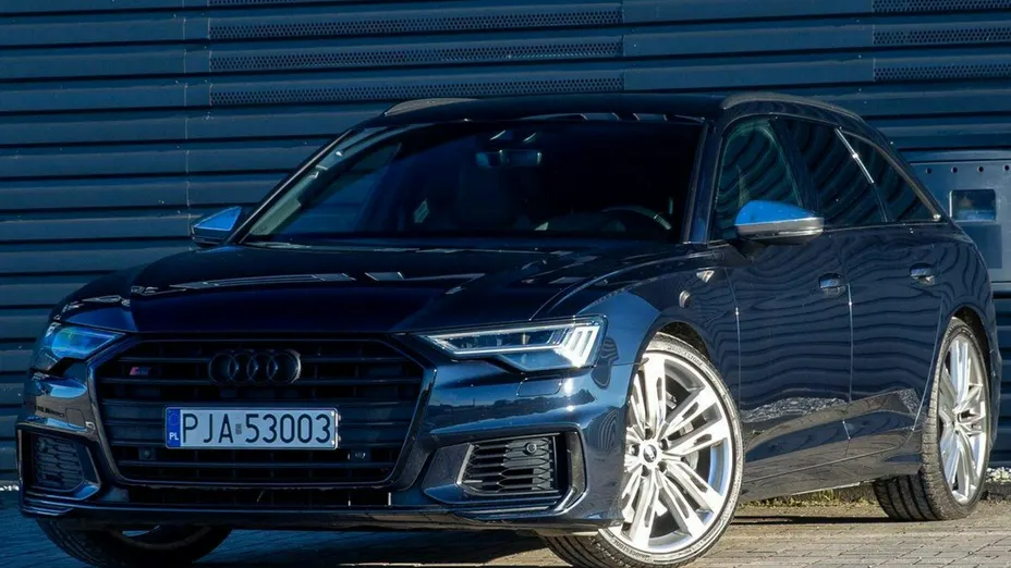 AUDI S6 Avant -