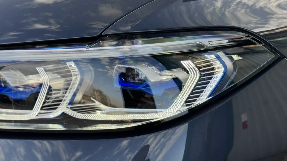 BMW X7 -