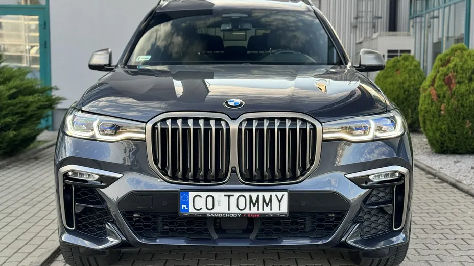 BMW X7 -