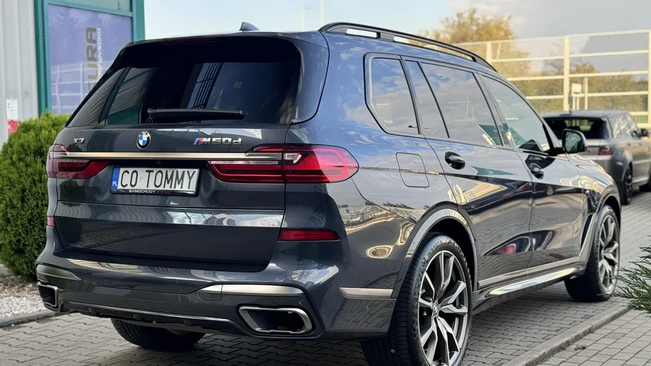 BMW X7 -