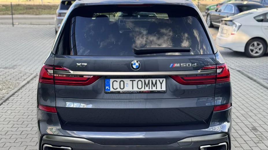 BMW X7 -