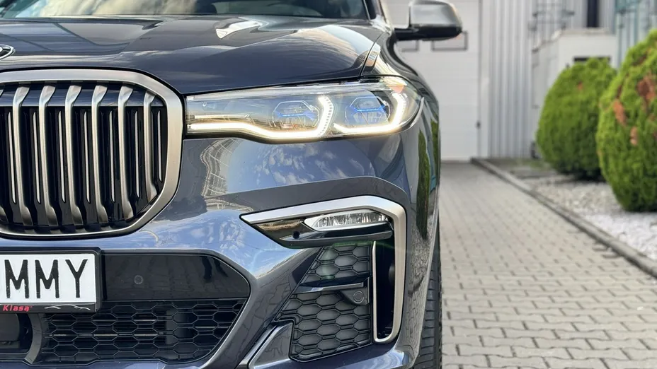 BMW X7 -