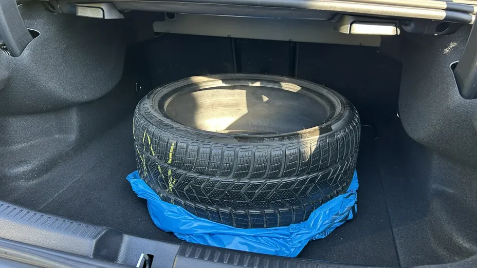 MERCEDES-BENZ CLA -