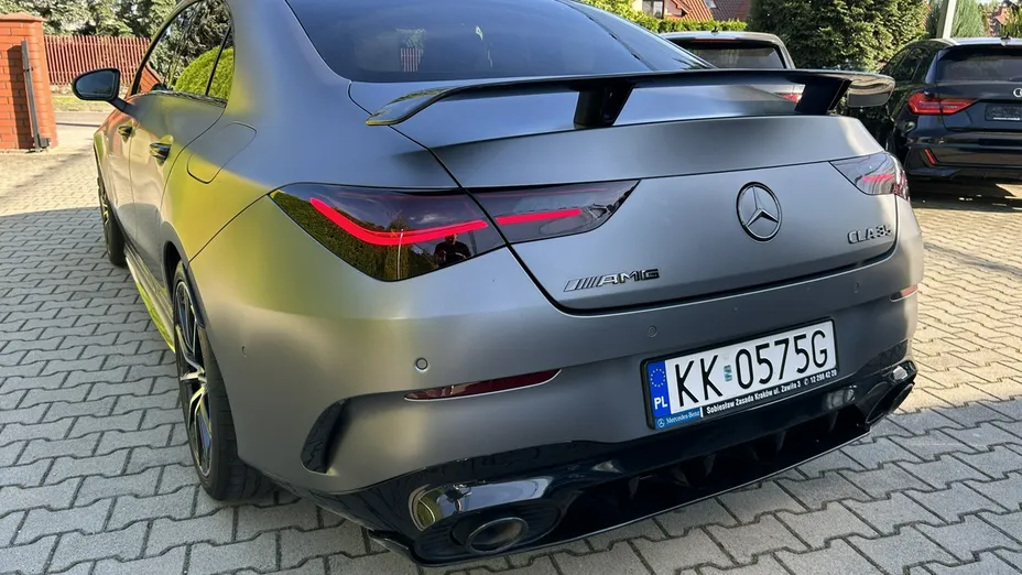 MERCEDES-BENZ CLA -