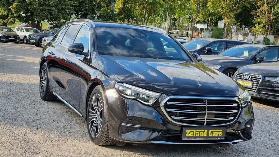 MERCEDES-BENZ E Klasa -