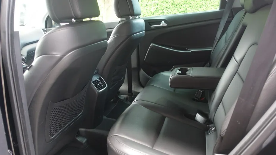 HYUNDAI Tucson -