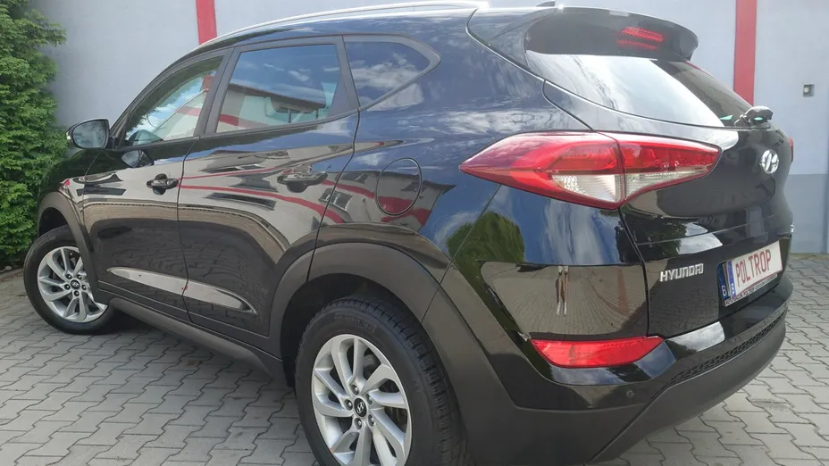 HYUNDAI Tucson -
