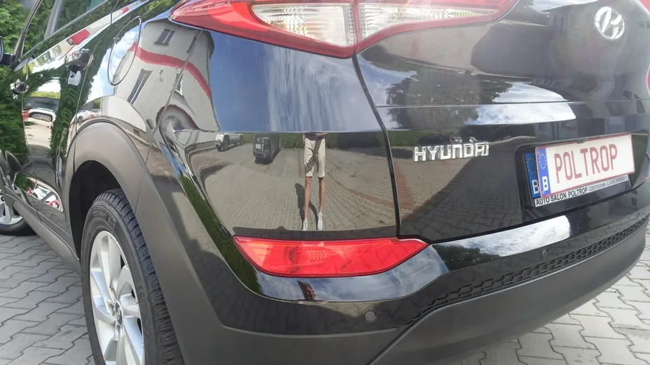 HYUNDAI Tucson -
