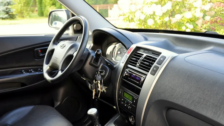 HYUNDAI Tucson -