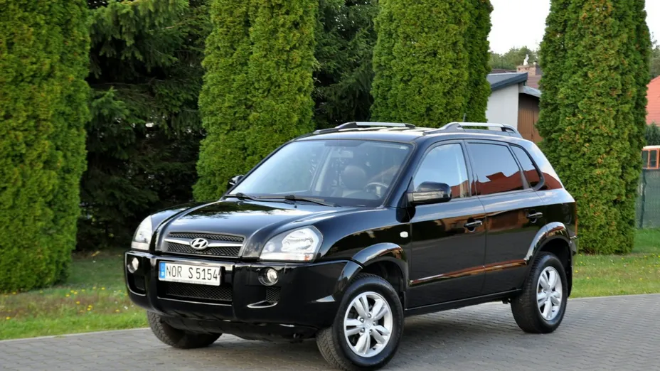 HYUNDAI Tucson -