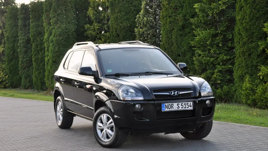 HYUNDAI Tucson -