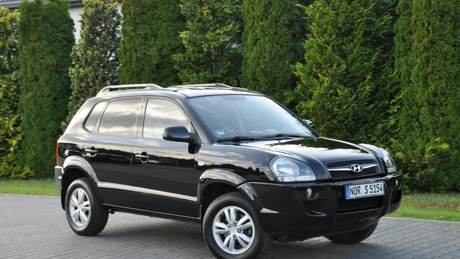 HYUNDAI Tucson -