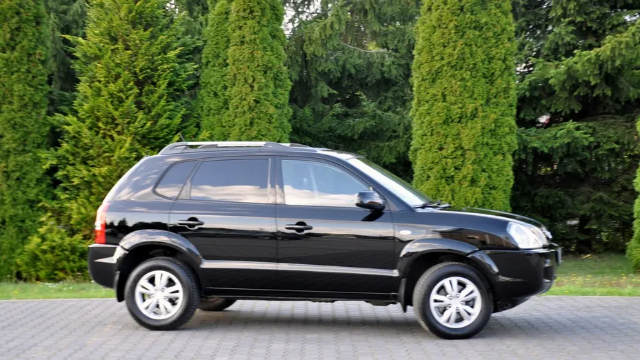HYUNDAI Tucson -
