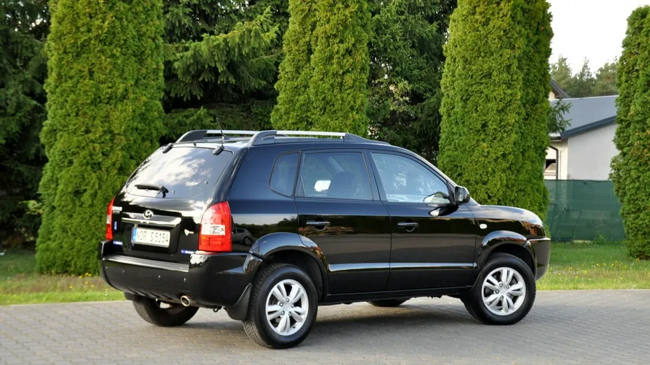 HYUNDAI Tucson -