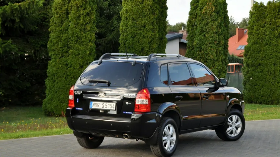 HYUNDAI Tucson -