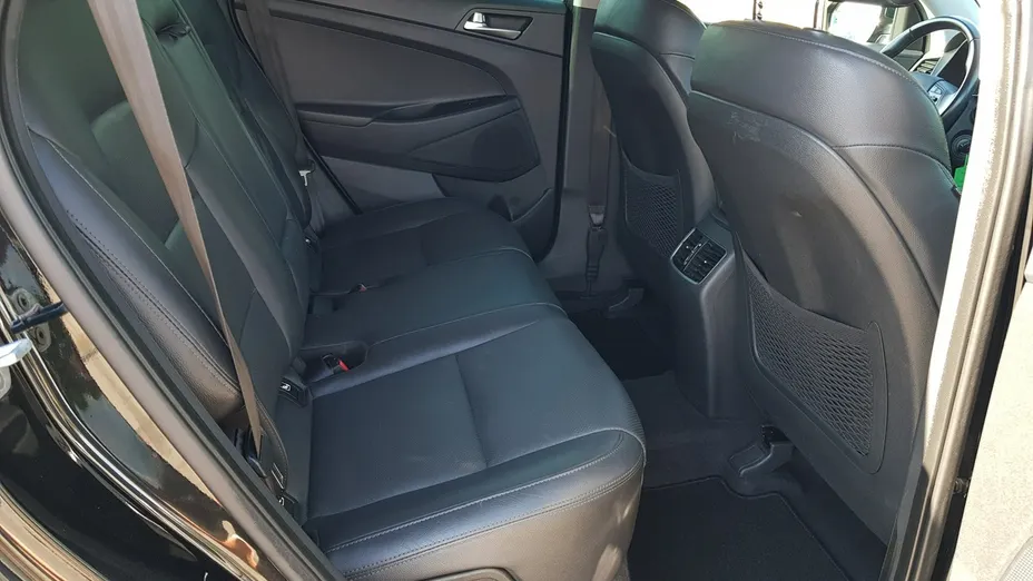 HYUNDAI Tucson -