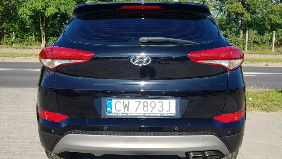 HYUNDAI Tucson -