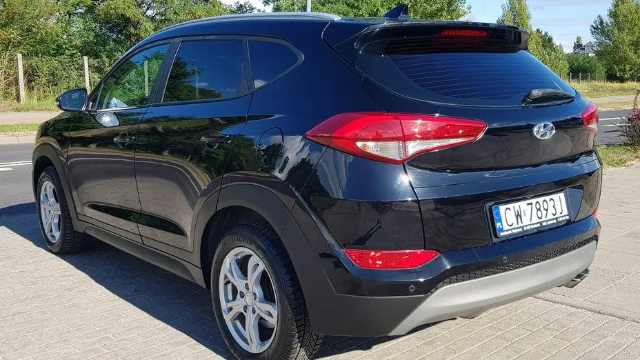HYUNDAI Tucson -