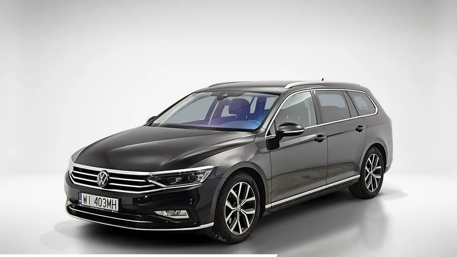 VOLKSWAGEN Passat -