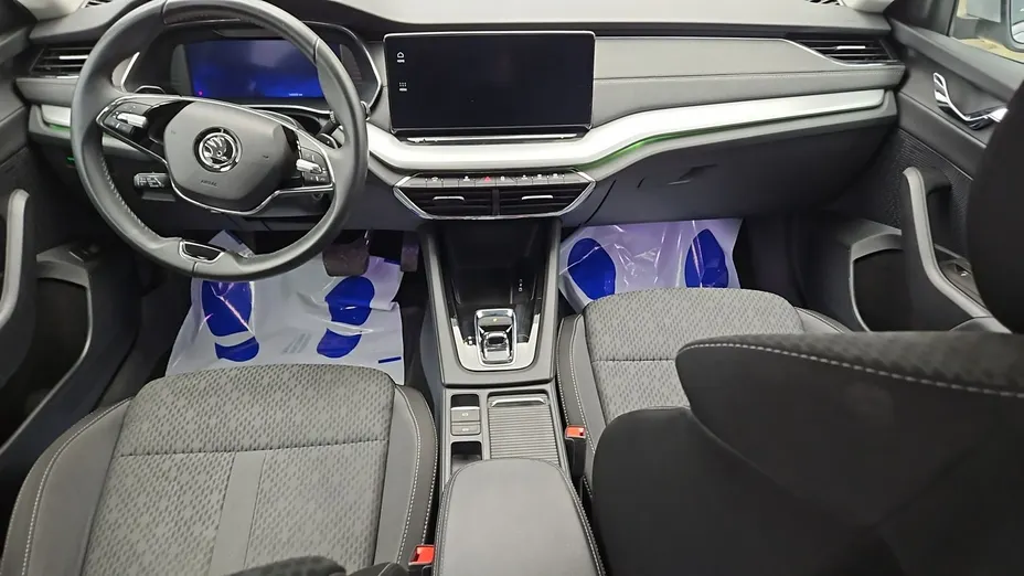 SKODA Octavia -