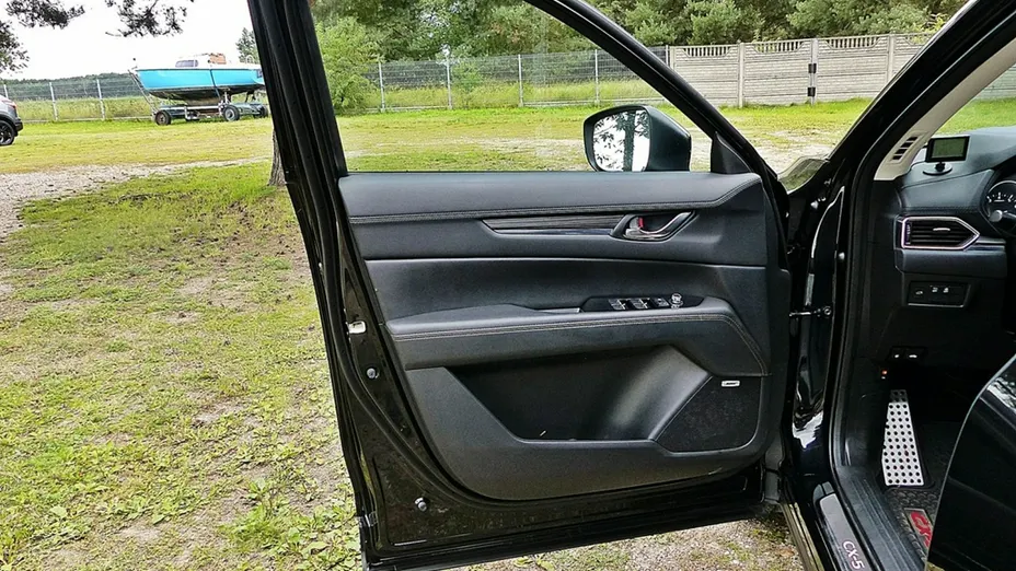 MAZDA CX-5 -