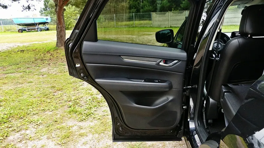 MAZDA CX-5 -