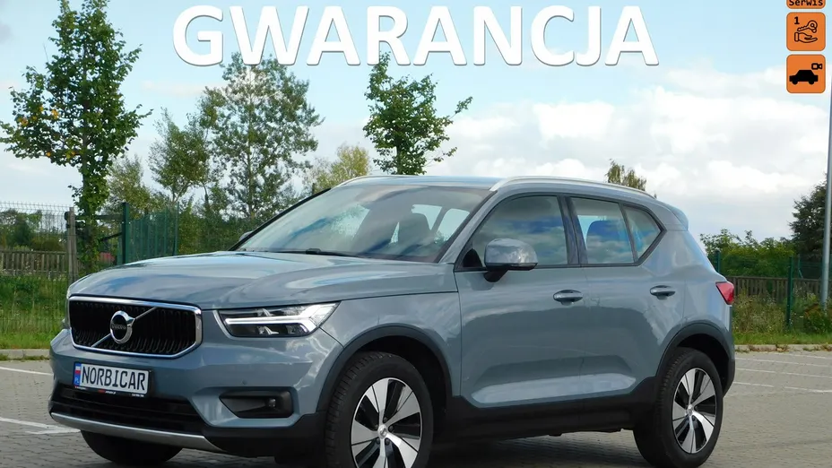 VOLVO XC40 -