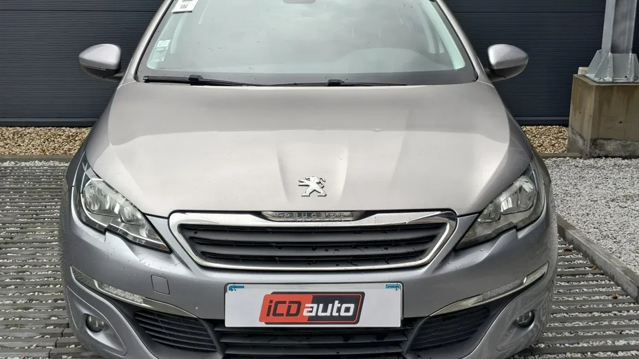 PEUGEOT 308 -