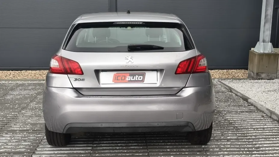 PEUGEOT 308 -