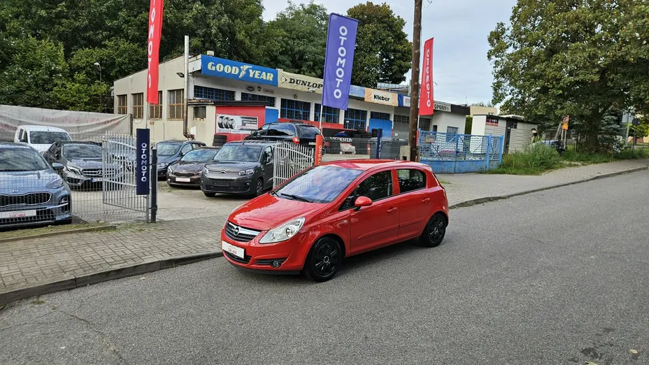 OPEL Corsa -