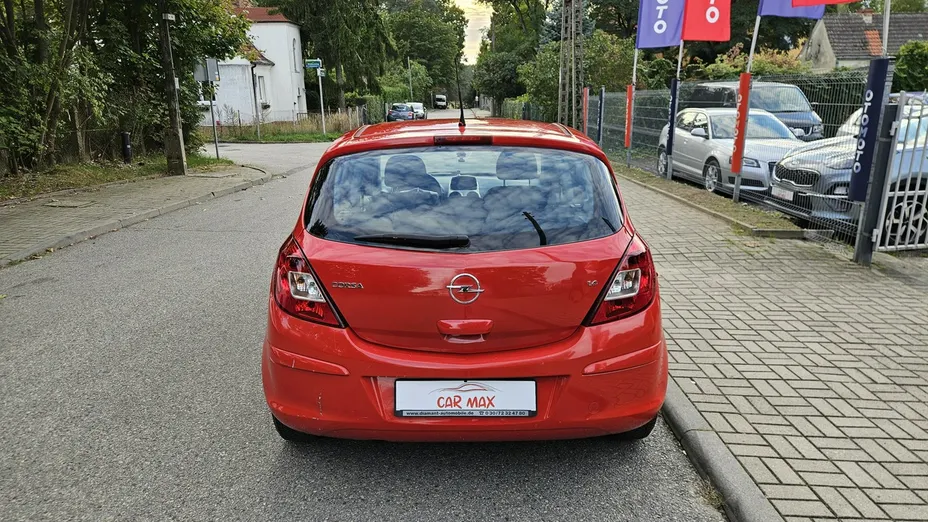 OPEL Corsa -