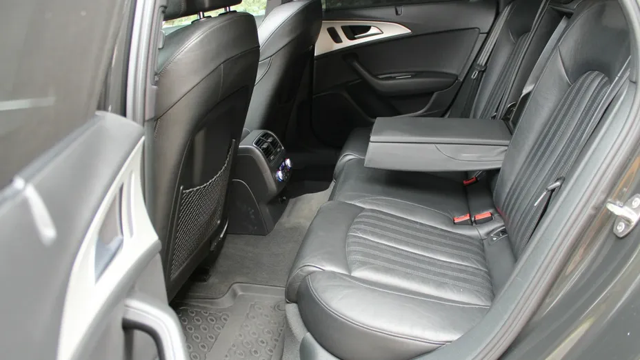 AUDI A6 Avant -