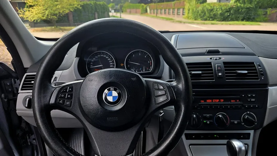 BMW X3 -