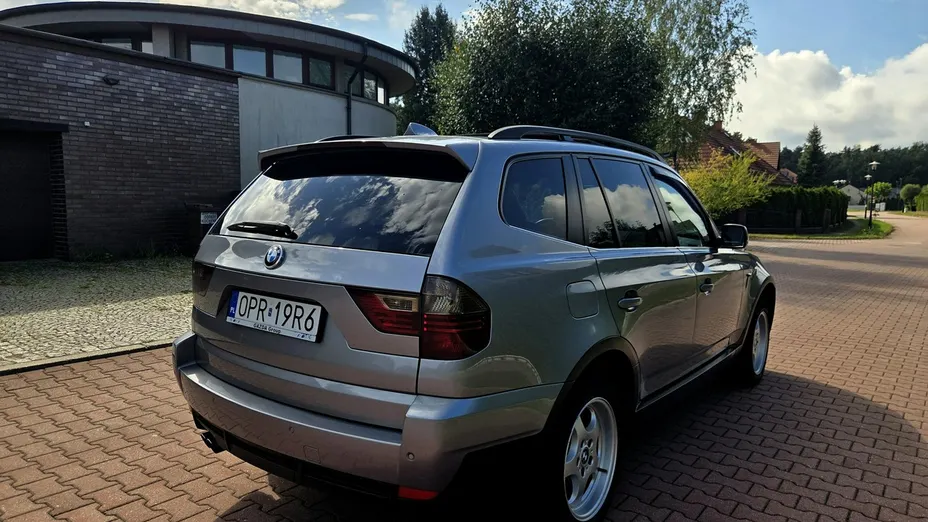 BMW X3 -
