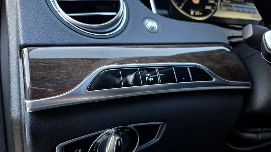 MERCEDES-BENZ S Klasa -