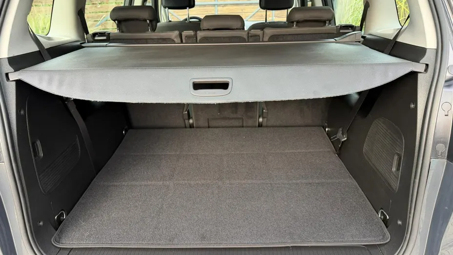 OPEL Zafira -